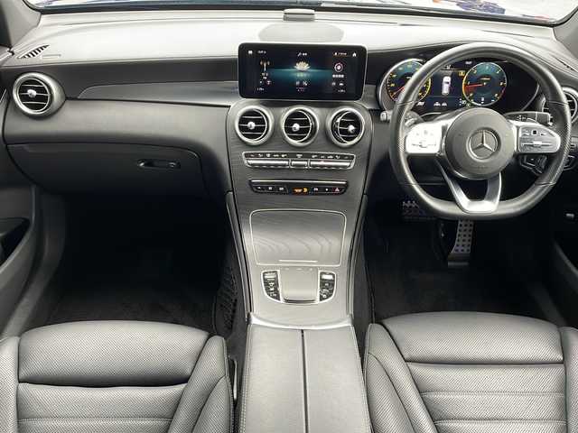 メルセデス・ベンツ ＧＬＣ２２０ d 4マチック AMGライン 長野県 2019(令1)年 3.8万km 青 ４WD/ガラスルーフ/ブラックレザーシート/純正メーカーナビ/バックカメラ/ETC/パワーバックドア/シートヒーター/純正19インチアルミ/冬タイヤ積込/コーナーセンサー/保証書・取説/スペアキー