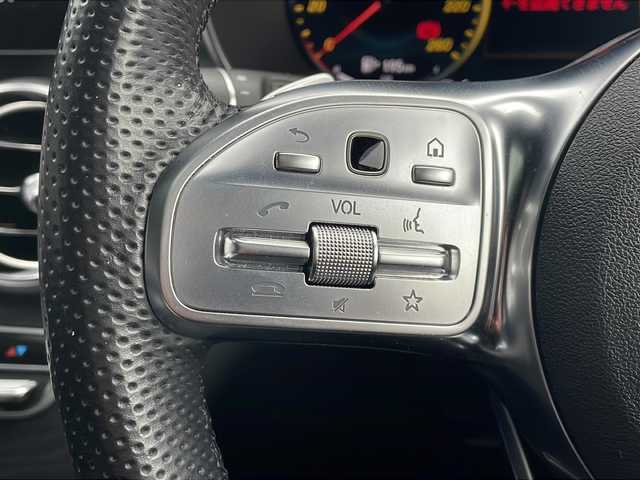 メルセデス・ベンツ ＧＬＣ２２０ d 4マチック AMGライン 長野県 2019(令1)年 3.8万km 青 ４WD/ガラスルーフ/ブラックレザーシート/純正メーカーナビ/バックカメラ/ETC/パワーバックドア/シートヒーター/純正19インチアルミ/冬タイヤ積込/コーナーセンサー/保証書・取説/スペアキー