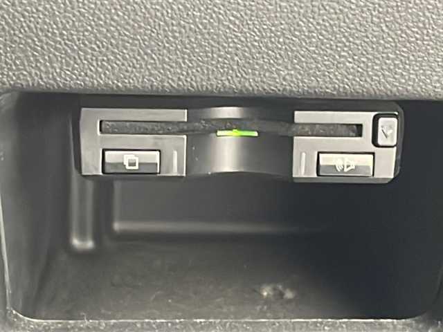 ダイハツ ムーヴ キャンバス G メイクアップ SA Ⅲ 沖縄県 2018(平30)年 7.1万km パールホワイトⅢ/ファインミントメタリック 2トーン 純正ナビ　【NSZN-X67D】/　(フルセグTV Bluetooth CD　DVD　HDMI)　/パノラマモニター　/前後ドライブレコーダー　/ETC/両側パワースライドドア　/ステアリングスイッチ/プッシュスタート　/スマートキー　/スペアキー/純正フロアマット　/LEDヘッドライト　/オートライト