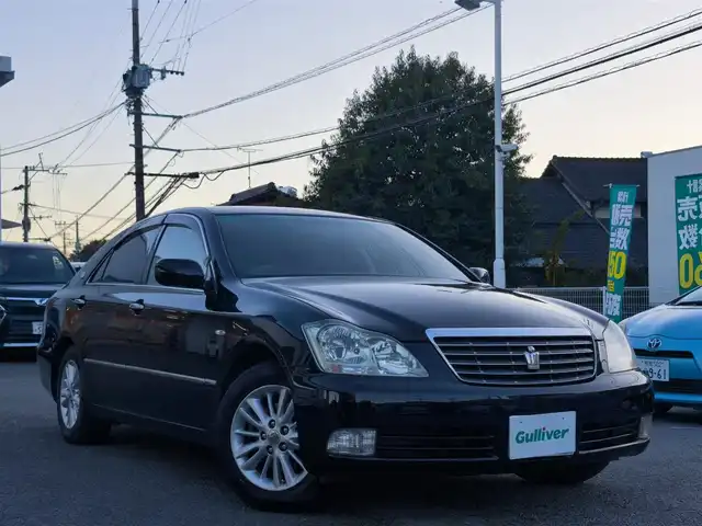 トヨタ クラウン ロイヤル ロイヤルサルーン 熊本県 2005(平17)年 11.5万km ブラック 純正メーカーナビ/【TV/CD/DVD】/バックカメラ/クルーズコントロール/レザーシート/パワーシート/純正16インチAW/プッシュスタート/スマートキー/ETC/オートライト/革巻きステアリング/ステアリングスイッチ/ABS/盗難防止装置/取扱説明書