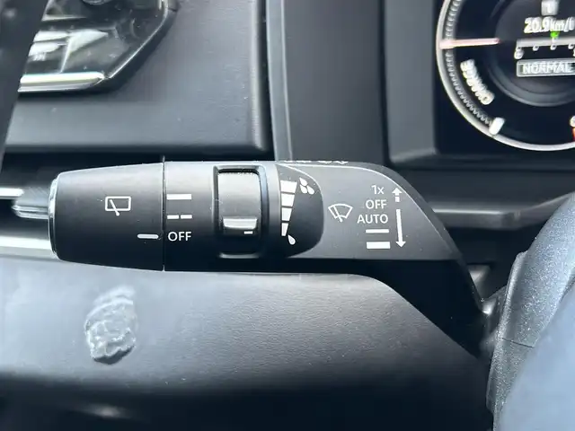 三菱 アウトランダー ＰＨＥＶ G 福島県 2022(令4)年 3.1万km ホワイトダイヤモンド 純正ナビ/【フルセグTV/FM・AM/BT】/アラウンドビューカメラ/レーダークルーズコントロール/前後コーナーセンサー/レーンキープアシスト/衝突軽減/ワンオーナー/D席パワーシート/パワーバックドア/ハーフレザーシート/DN席シートヒーター/ハンドルヒーター/ダウンヒルアシストコントロール/LEDオートライト/ルーフレール/社外18インチアルミホイール/ワイヤレス充電/パドルシフト/革巻きステアリング/ステアリングスイッチ/プッシュスタート/スマートキー