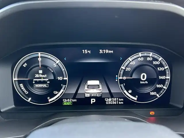 三菱 アウトランダー ＰＨＥＶ G 福島県 2022(令4)年 3.1万km ホワイトダイヤモンド 純正ナビ/【フルセグTV/FM・AM/BT】/アラウンドビューカメラ/レーダークルーズコントロール/前後コーナーセンサー/レーンキープアシスト/衝突軽減/ワンオーナー/D席パワーシート/パワーバックドア/ハーフレザーシート/DN席シートヒーター/ハンドルヒーター/ダウンヒルアシストコントロール/LEDオートライト/ルーフレール/社外18インチアルミホイール/ワイヤレス充電/パドルシフト/革巻きステアリング/ステアリングスイッチ/プッシュスタート/スマートキー