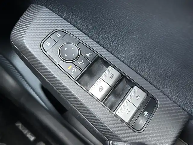 三菱 アウトランダー ＰＨＥＶ G 福島県 2022(令4)年 3.1万km ホワイトダイヤモンド 純正ナビ/【フルセグTV/FM・AM/BT】/アラウンドビューカメラ/レーダークルーズコントロール/前後コーナーセンサー/レーンキープアシスト/衝突軽減/ワンオーナー/D席パワーシート/パワーバックドア/ハーフレザーシート/DN席シートヒーター/ハンドルヒーター/ダウンヒルアシストコントロール/LEDオートライト/ルーフレール/社外18インチアルミホイール/ワイヤレス充電/パドルシフト/革巻きステアリング/ステアリングスイッチ/プッシュスタート/スマートキー