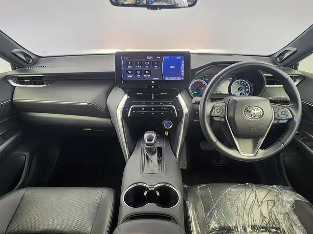 トヨタ ハリアー ハイブリッド Z レザーパッケージ 愛知県 2020(令2)年 1.9万km プレシャスブラックパール JBLプレミアムサウンド/純正ディスプレイオーディオ/・Bluetooth接続/・フルセグTV/・AM/FM/・AUX/ヘッドアップディスプレイ/ブラインドスポットモニター/デジタルインナーミラー/ビルトインETC2.0/トヨタセーフティセンス/・プリクラッシュセーフティ/・レーントレーシングアシスト/・レーダークルーズコントロール/・アダプティブハイビームシステム/・オートマチックハイビーム/パワーバックドア/パワーシート/シートベンチレーション/シートヒーター/ステアリングヒーター/ステリングスイッチ/シートメモリー/純正19インチアルミホイール