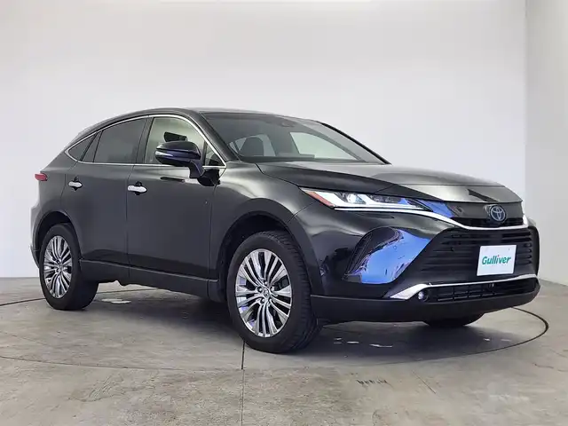 トヨタ ハリアー ハイブリッド Z レザーパッケージ 愛知県 2020(令2)年 1.9万km プレシャスブラックパール JBLプレミアムサウンド/純正ディスプレイオーディオ/・Bluetooth接続/・フルセグTV/・AM/FM/・AUX/ヘッドアップディスプレイ/ブラインドスポットモニター/デジタルインナーミラー/ビルトインETC2.0/トヨタセーフティセンス/・プリクラッシュセーフティ/・レーントレーシングアシスト/・レーダークルーズコントロール/・アダプティブハイビームシステム/・オートマチックハイビーム/パワーバックドア/パワーシート/シートベンチレーション/シートヒーター/ステアリングヒーター/ステリングスイッチ/シートメモリー/純正19インチアルミホイール