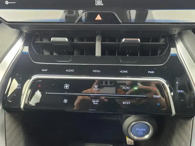 トヨタ ハリアー ハイブリッド Z レザーパッケージ 愛知県 2020(令2)年 1.9万km プレシャスブラックパール JBLプレミアムサウンド/純正ディスプレイオーディオ/・Bluetooth接続/・フルセグTV/・AM/FM/・AUX/ヘッドアップディスプレイ/ブラインドスポットモニター/デジタルインナーミラー/ビルトインETC2.0/トヨタセーフティセンス/・プリクラッシュセーフティ/・レーントレーシングアシスト/・レーダークルーズコントロール/・アダプティブハイビームシステム/・オートマチックハイビーム/パワーバックドア/パワーシート/シートベンチレーション/シートヒーター/ステアリングヒーター/ステリングスイッチ/シートメモリー/純正19インチアルミホイール