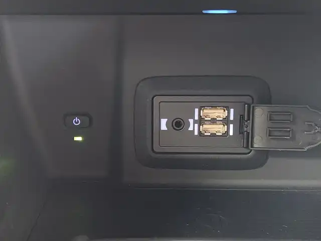 トヨタ ハリアー ハイブリッド Z レザーパッケージ 愛知県 2020(令2)年 1.9万km プレシャスブラックパール JBLプレミアムサウンド/純正ディスプレイオーディオ/・Bluetooth接続/・フルセグTV/・AM/FM/・AUX/ヘッドアップディスプレイ/ブラインドスポットモニター/デジタルインナーミラー/ビルトインETC2.0/トヨタセーフティセンス/・プリクラッシュセーフティ/・レーントレーシングアシスト/・レーダークルーズコントロール/・アダプティブハイビームシステム/・オートマチックハイビーム/パワーバックドア/パワーシート/シートベンチレーション/シートヒーター/ステアリングヒーター/ステリングスイッチ/シートメモリー/純正19インチアルミホイール