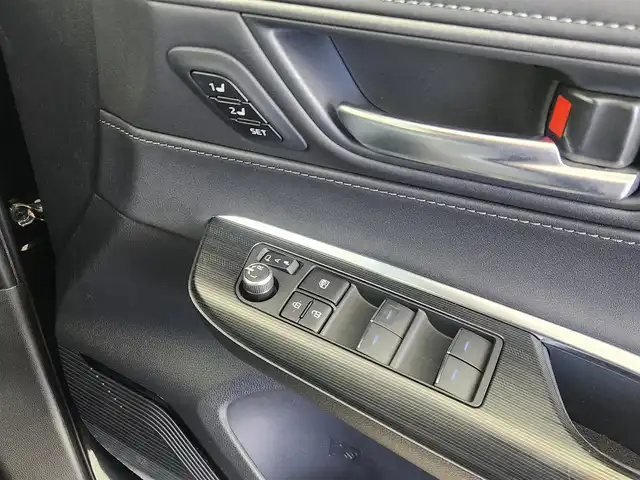 トヨタ ハリアー ハイブリッド Z レザーパッケージ 愛知県 2020(令2)年 1.9万km プレシャスブラックパール JBLプレミアムサウンド/純正ディスプレイオーディオ/・Bluetooth接続/・フルセグTV/・AM/FM/・AUX/ヘッドアップディスプレイ/ブラインドスポットモニター/デジタルインナーミラー/ビルトインETC2.0/トヨタセーフティセンス/・プリクラッシュセーフティ/・レーントレーシングアシスト/・レーダークルーズコントロール/・アダプティブハイビームシステム/・オートマチックハイビーム/パワーバックドア/パワーシート/シートベンチレーション/シートヒーター/ステアリングヒーター/ステリングスイッチ/シートメモリー/純正19インチアルミホイール