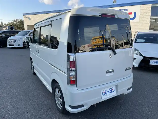 スズキ エブリィ ワゴン PZターボ 和歌山県 2011(平23)年 4.3万km パールホワイト (株)IDOMが運営する【じしゃロン和歌山店】の自社ローン対象車両になります。こちらは現金ご利用時の価格です。/自社ローンご希望の方は別途その旨お申付け下さい。/フルセグＴＶ/Ｂｌｕｅｔｏｏｔｈ/ＥＴＣ/片側パワースライドドア