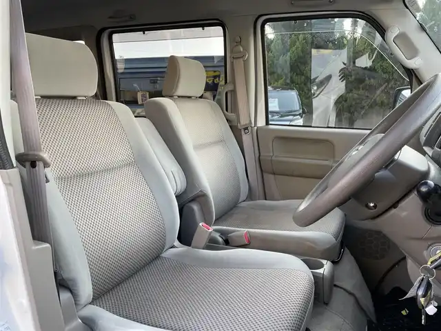 スズキ エブリィ ワゴン PZターボ 和歌山県 2011(平23)年 4.3万km パールホワイト (株)IDOMが運営する【じしゃロン和歌山店】の自社ローン対象車両になります。こちらは現金ご利用時の価格です。/自社ローンご希望の方は別途その旨お申付け下さい。/フルセグＴＶ/Ｂｌｕｅｔｏｏｔｈ/ＥＴＣ/片側パワースライドドア