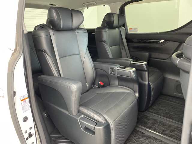 トヨタ アルファード S Cパッケージ 兵庫県 2018(平30)年 6.1万km ホワイトパールクリスタルシャイン ・純正ナビ（NSZN-Z66T）/CD/DVD/SD/TV/Bluetooth/・バックカメラ/・フロントカメラ/・ビルトインETC/・純正ドライブレコーダー/・社外レーダー探知機/・モデリスタエアロ/・モデリスタシグネチャーイルミブレード/・モデリスタマフラー/・Toyota　Safety　Sense/・プリクラッシュセーフティ/・レーントレーシングアシスト/・レーダークルーズコントロール（全車速追従機能付）/・ロードサインアシスト/・アダプティブハイビームシステム/・先行車発進告知/・クリアランスソナー/・革シート/・前席パワーシート/・前席シートヒーター/・前席ベンチレーション/・ステアリングヒーター/・ウッドコンビステアリング/・両側パワースライドドア/・パワーバックドア/・TEIN車高調/・社外21インチアルミホイール