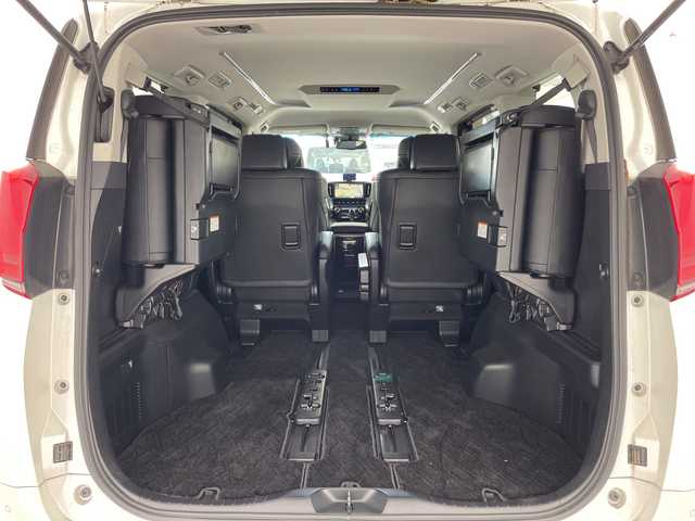 トヨタ アルファード S Cパッケージ 兵庫県 2018(平30)年 6.1万km ホワイトパールクリスタルシャイン ・純正ナビ（NSZN-Z66T）/CD/DVD/SD/TV/Bluetooth/・バックカメラ/・フロントカメラ/・ビルトインETC/・純正ドライブレコーダー/・社外レーダー探知機/・モデリスタエアロ/・モデリスタシグネチャーイルミブレード/・モデリスタマフラー/・Toyota　Safety　Sense/・プリクラッシュセーフティ/・レーントレーシングアシスト/・レーダークルーズコントロール（全車速追従機能付）/・ロードサインアシスト/・アダプティブハイビームシステム/・先行車発進告知/・クリアランスソナー/・革シート/・前席パワーシート/・前席シートヒーター/・前席ベンチレーション/・ステアリングヒーター/・ウッドコンビステアリング/・両側パワースライドドア/・パワーバックドア/・TEIN車高調/・社外21インチアルミホイール