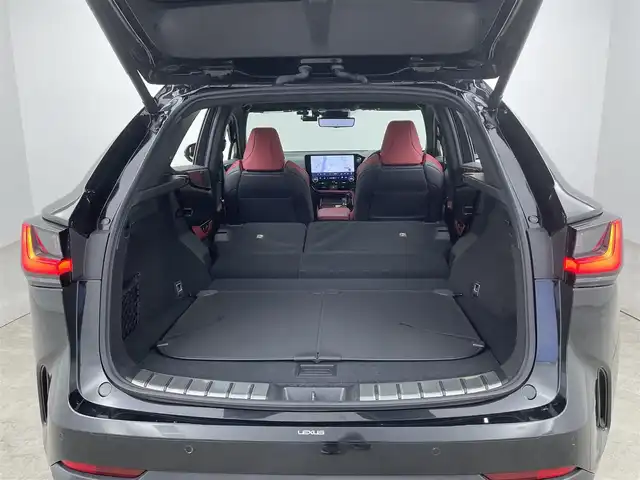 レクサス ＮＸ 350h Fスポーツ 大分県 2022(令4)年 3.7万km グラファイトブラックガラスフレーク 純正ナビ/　（BT/CD/DVD/フルセグ）/マークレビンソンプレミアムサウンドシステム/パノラマルーフ/アドバンスパーク/パノラミックビューモニター/クリアランスソナー/パワーバックドア/3眼LEDヘッドライト/オレンジキャリパー/シートポジションメモリー/ヘッドアップディスプレイ/レーダークルコン/プリクラッシュセーフティー/デジタルインナーミラー/GPSレーダー/置くだけ充電/シートヒーター・クーラー/ベンチレーション/ドライブレコーダー/ビルトインETC2.0