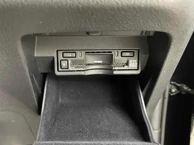 レクサス ＮＸ 350h Fスポーツ 大分県 2022(令4)年 3.7万km グラファイトブラックガラスフレーク 純正ナビ/　（BT/CD/DVD/フルセグ）/マークレビンソンプレミアムサウンドシステム/パノラマルーフ/アドバンスパーク/パノラミックビューモニター/クリアランスソナー/パワーバックドア/3眼LEDヘッドライト/オレンジキャリパー/シートポジションメモリー/ヘッドアップディスプレイ/レーダークルコン/プリクラッシュセーフティー/デジタルインナーミラー/GPSレーダー/置くだけ充電/シートヒーター・クーラー/ベンチレーション/ドライブレコーダー/ビルトインETC2.0