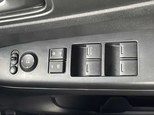 ホンダ Ｎ ＢＯＸ G SSパッケージ 福島県 2014(平26)年 8.2万km クリスタルブラックパール 純正オーディオ　ＣＤ　バックＣ　両側パワスラ　スマートキー　スペアキー　ステリモ　電格ミラー　ヒーテッドドアミラー　ドアバイザー　黒革シートカバー　ＥＣＯＮ　ＬＥＤヘッドライト　純正夏タイヤ付ＡＷ装着