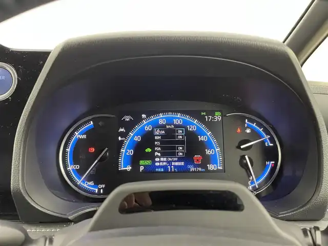 トヨタ ノア ハイブリッド S－G 大分県 2023(令5)年 4万km ホワイトパールクリスタルシャイン 純正ディスプレイオーディオ（ＣＤ／ＤＶＤ／Ｂｌｕｅｔｏｏｔｈ／フルセグＴＶ）　/後席モニター　/トヨタセーフティセンス　/両側パワースライド　/パワーバックドア　/シートヒーター　/ステアリングヒーター　/電子パーキング/オートホールド/デジタルインナーミラー/前後ドラレコ/衝突軽減システム/オートハイビーム/コーナーセンサー/レーダークルーズコントロール/ＥＴＣ2.0