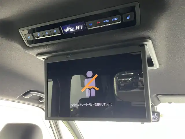 トヨタ ノア ハイブリッド S－G 大分県 2023(令5)年 4万km ホワイトパールクリスタルシャイン 純正ディスプレイオーディオ（ＣＤ／ＤＶＤ／Ｂｌｕｅｔｏｏｔｈ／フルセグＴＶ）　/後席モニター　/トヨタセーフティセンス　/両側パワースライド　/パワーバックドア　/シートヒーター　/ステアリングヒーター　/電子パーキング/オートホールド/デジタルインナーミラー/前後ドラレコ/衝突軽減システム/オートハイビーム/コーナーセンサー/レーダークルーズコントロール/ＥＴＣ2.0