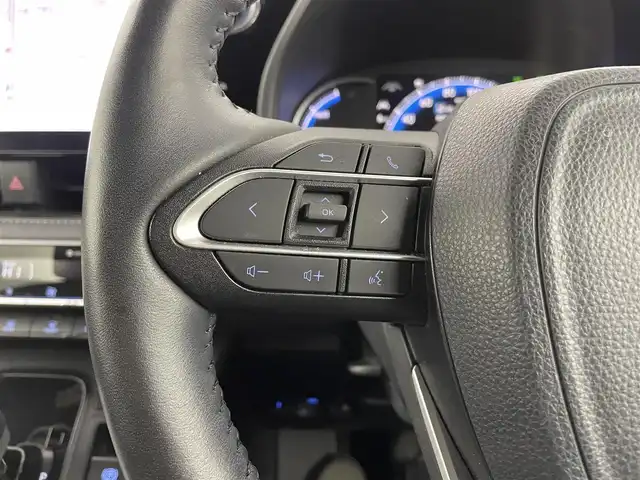 トヨタ ノア ハイブリッド S－G 大分県 2023(令5)年 4万km ホワイトパールクリスタルシャイン 純正ディスプレイオーディオ（ＣＤ／ＤＶＤ／Ｂｌｕｅｔｏｏｔｈ／フルセグＴＶ）　/後席モニター　/トヨタセーフティセンス　/両側パワースライド　/パワーバックドア　/シートヒーター　/ステアリングヒーター　/電子パーキング/オートホールド/デジタルインナーミラー/前後ドラレコ/衝突軽減システム/オートハイビーム/コーナーセンサー/レーダークルーズコントロール/ＥＴＣ2.0