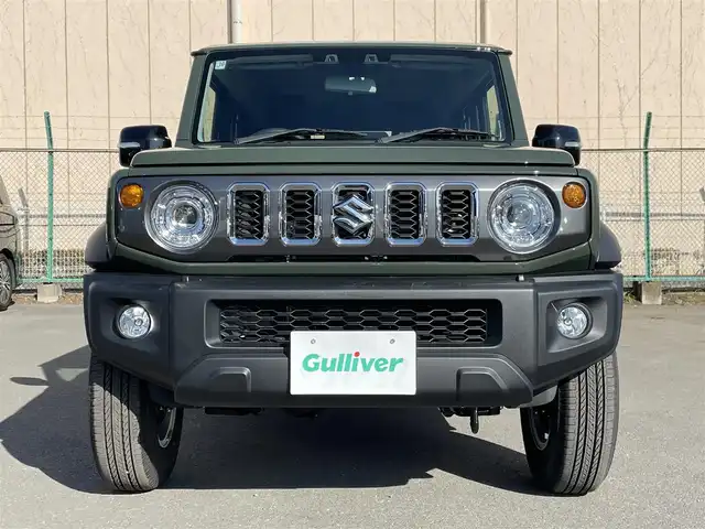 スズキ ジムニー ノマド FC 東京都 2025(令7)年 0.1千km 緑 登録済未使用車　/セーフティサポート　/ＬＥＤヘッドライト　/アイドリングストップ　/クルーズコントロール　/車線逸脱警報機能　/後退時ブレーキサポート　/ハイビームアシスト　/標識認識機能　/デュアルカメラブレーキ/プッシュエンジンスタート/ダウンヒルアシスト/プッシュエンジンスタ-ト/クリアランスソナー