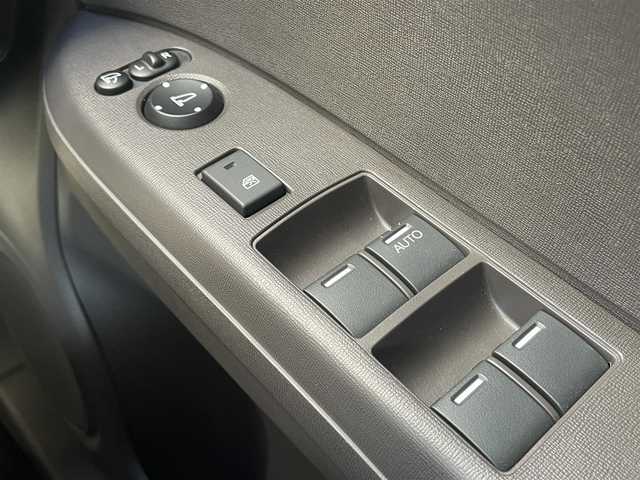 ホンダ Ｎ ＯＮＥ セレクト 愛知県 2019(令1)年 4.7万km ピーチブロッサムパール 純正7インチメモリナビ/(CD/DVD/BT/フルセグTV)/バックカメラ/ハーフレザーシート/シートヒーター/シティブレーキアクティブシステム/スマートキー/プッシュスタート/ETC/電格ミラー/ウィンカーミラー/オートライト/キセノンヘッドライト/ドライブレコーダー/ステアリングスイッチ/ドアバイザー/純正フロアマット