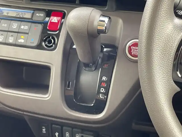 ホンダ Ｎ ＯＮＥ セレクト 愛知県 2019(令1)年 4.7万km ピーチブロッサムパール 純正7インチメモリナビ/(CD/DVD/BT/フルセグTV)/バックカメラ/ハーフレザーシート/シートヒーター/シティブレーキアクティブシステム/スマートキー/プッシュスタート/ETC/電格ミラー/ウィンカーミラー/オートライト/キセノンヘッドライト/ドライブレコーダー/ステアリングスイッチ/ドアバイザー/純正フロアマット