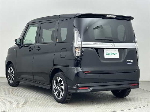 スズキ ソリオ バンディット HV MV 道央・札幌 2024(令6)年 0.5万km スーパーブラックパール ・4WD/・寒冷地仕様/・純正8インチナビ/　CD/DVD/BT/USB/フルセグ/・全方位カメラ/・デュアルカメラサポートブレーキ/・レーダークルーズコントロール/・レーンキープアシスト/・コーナーセンサー/・ヘッドアップディスプレイ/・アイドリングストップ/・横滑り防止装置/・両側パワースライドドア/・サンシェード/・サーキュレーター/・背面テーブル/・プッシュスタート/・スマートキー/・LEDヘッドライト/・フォグライト/・純正フロアマット