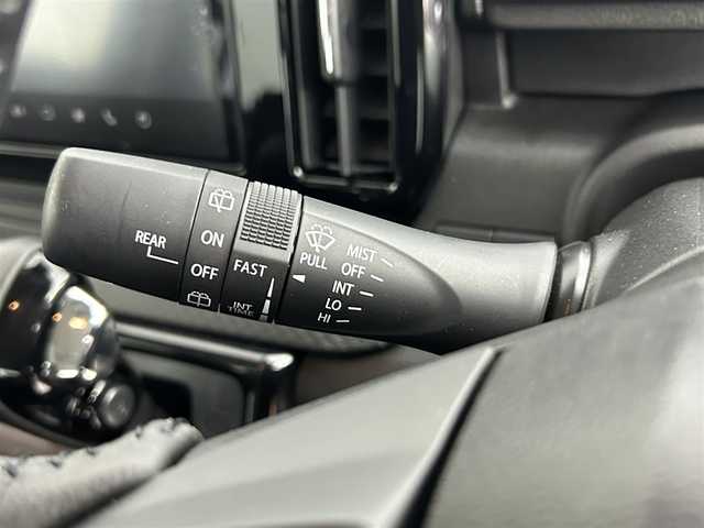 スズキ ソリオ バンディット HV MV 道央・札幌 2024(令6)年 0.5万km スーパーブラックパール ・4WD/・寒冷地仕様/・純正8インチナビ/　CD/DVD/BT/USB/フルセグ/・全方位カメラ/・デュアルカメラサポートブレーキ/・レーダークルーズコントロール/・レーンキープアシスト/・コーナーセンサー/・ヘッドアップディスプレイ/・アイドリングストップ/・横滑り防止装置/・両側パワースライドドア/・サンシェード/・サーキュレーター/・背面テーブル/・プッシュスタート/・スマートキー/・LEDヘッドライト/・フォグライト/・純正フロアマット