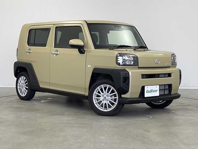 ダイハツ タフト X 新潟県 2023(令5)年 2万km サンドベージュメタリック 4WD/純正メモリナビ/(NSZN-W69D)/(フルセグTV/CD/DVD/USB)/バックカメラ/前後コーナーセンサー/横滑り防止装置/レーンキープアシスト/衝突被害軽減システム/オートライト/フルフラットシート/ガラスルーフ/スマートキー