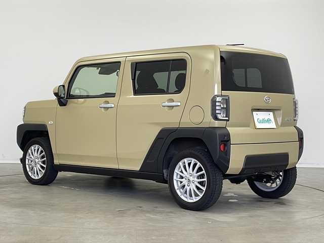 ダイハツ タフト X 新潟県 2023(令5)年 2万km サンドベージュメタリック 4WD/純正メモリナビ/(NSZN-W69D)/(フルセグTV/CD/DVD/USB)/バックカメラ/前後コーナーセンサー/横滑り防止装置/レーンキープアシスト/衝突被害軽減システム/オートライト/フルフラットシート/ガラスルーフ/スマートキー