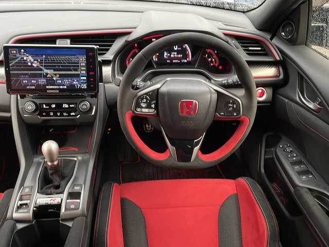 ホンダ シビック タイプR 秋田県 2021(令3)年 2.8万km クリスタルブラックパール ワンオーナー/9インチフローティングナビ　MDV-M908HDF/DVD　CD　　BT　ラジオ　SD　USB　HDMI　フルセグTV/ドライブレコーダー/ETC２．０/クルーズコントロール/バックカメラ/電動パーキングブレーキ/オートブレーキホールド/レイズ18インチアルミホイール/純正20インチアルミホイール積み込み/ブレンボキャリパー/純正バケットシート/オートLEDヘッドライト/スペアキー/ドアバイザー
