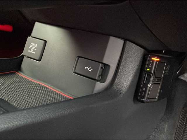 ホンダ シビック タイプR 秋田県 2021(令3)年 2.8万km クリスタルブラックパール ワンオーナー/9インチフローティングナビ　MDV-M908HDF/DVD　CD　　BT　ラジオ　SD　USB　HDMI　フルセグTV/ドライブレコーダー/ETC２．０/クルーズコントロール/バックカメラ/電動パーキングブレーキ/オートブレーキホールド/レイズ18インチアルミホイール/純正20インチアルミホイール積み込み/ブレンボキャリパー/純正バケットシート/オートLEDヘッドライト/スペアキー/ドアバイザー
