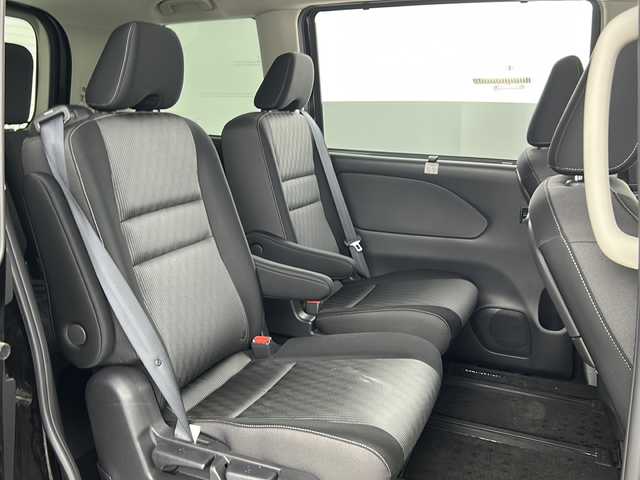 日産 セレナ e－パワー ハイウェイスター V 愛知県 2020(令2)年 5.1万km ダイヤモンドブラック プロパイロット/・セーフティパックB/・パーキングアシスト/・エマージェンシーブレーキ/・レーダークルーズコントロール/純正10インチナビ/・フルセグTV/・Bluetooth/・アラウンドビューモニター/フリップダウンモニター/ETC/純正ドライブレコーダー/LEDヘッドライト/両側パワースライドドア/スマートキー/プッシュスタート