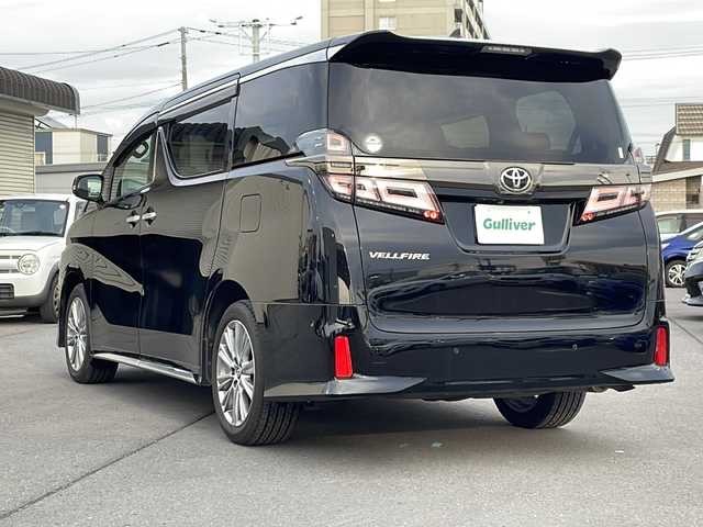 トヨタ ヴェルファイア ゴールデンアイズⅡ 道北・旭川 2022(令4)年 0.5万km ブラック ４WD/寒冷地仕様/純正ナビ/（ＴＶ／ＣＤ／ＤＶＤ／ＳＤ）/JBLプレミアムサウンド/純正フリップダウンモニター/全方位カメラ/両側パワースライドドア/トヨタセーフティセンス/インテリジェントパーキングアシスト２/プリクラッシュセーフティ/レーントレーシングアシスト/パーキングサポートブレーキ/クリアランスソナー/レーンディパーチャーアラート/リアクロストラフィックアラート/パーキングアシスト/レーダークルーズコントロール/ブラインドスポットモニター/オートマチックハイビーム/パワーバックドア/ハーフレザーシート/ブレーキホールド/ビルトインETC/保証書