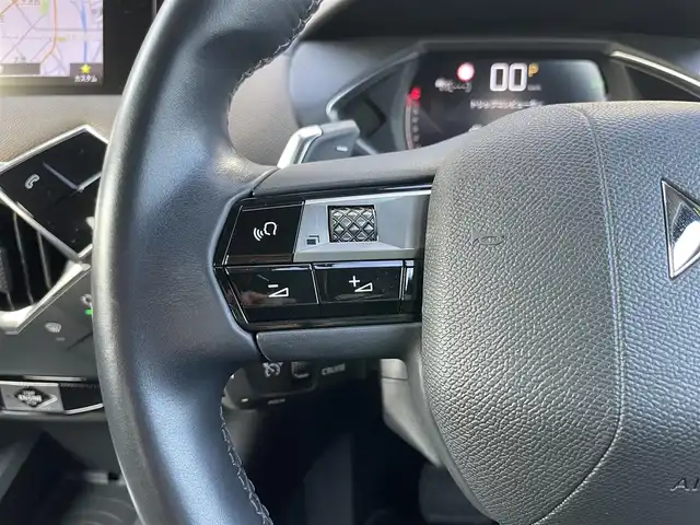 ＤＳオートモビル ＤＳ３ クロスバック ソーシック レザーエディション 静岡県 2021(令3)年 3万km ノアールオブシディアン 特別仕様車（レザーエディション）/ACC/DSドライブアシスト/衝突被害軽減ブレーキ/DSマトリクスLEDビジョン/ブラインドスポット/社外HDDナビ/フルセグTV/ドライブレコーダー付デジタルインナーミラー/7インチタッチスクリーン/・Bluetooth/AppleCarPlay/androidauto