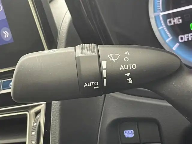トヨタ クラウン ハイブリッド RS アドバンス 茨城県 2021(令3)年 2.6万km プレシャスホワイトパール 純正12.3型ナビ/全周囲カメラ/フルセグ/サンルーフ/デジタルインナーミラー/衝突被害軽減ブレーキ/車線逸脱抑制装置/レーダークルーズコントロール/オートマチックハイビーム/クリアランスソナー/BSM/ETC2.0/ドラレコ/本革シート/シートヒーター/ベンチレーション/純正18インチAW/LEDヘッドライト/スマートキー