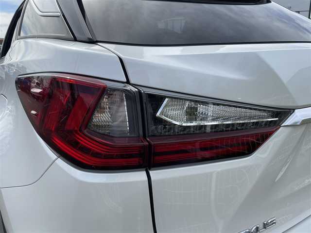 レクサス ＲＸ 450h 茨城県 2016(平28)年 8.3万km ソニッククォーツ 純正ナビ/【SD・AM・FM・TV・BT・USB・ＣＤ・ＤＶＤ・Blu-ray・AUX】/ETC2.0/Bカメラ/左サイドカメラ/レーダークルコン/前方ドラレコ/HUD/サンルーフ/電動リアゲート/パワーシート/100V電源/MTモード付AT/ブレーキホールド/電動パーキングブレーキ/オートライト/オートハイビーム/Fフォグ/LEDライト