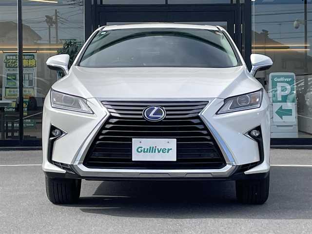 レクサス ＲＸ 450h 茨城県 2016(平28)年 8.3万km ソニッククォーツ 純正ナビ/【SD・AM・FM・TV・BT・USB・ＣＤ・ＤＶＤ・Blu-ray・AUX】/ETC2.0/Bカメラ/左サイドカメラ/レーダークルコン/前方ドラレコ/HUD/サンルーフ/電動リアゲート/パワーシート/100V電源/MTモード付AT/ブレーキホールド/電動パーキングブレーキ/オートライト/オートハイビーム/Fフォグ/LEDライト