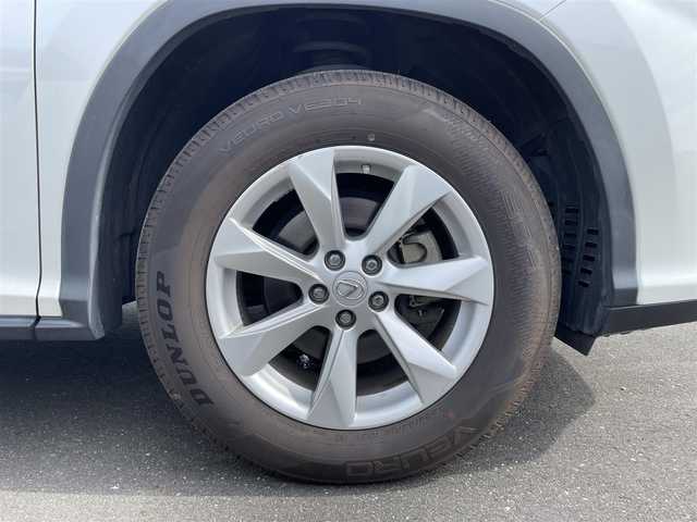 レクサス ＲＸ 450h 茨城県 2016(平28)年 8.3万km ソニッククォーツ 純正ナビ/【SD・AM・FM・TV・BT・USB・ＣＤ・ＤＶＤ・Blu-ray・AUX】/ETC2.0/Bカメラ/左サイドカメラ/レーダークルコン/前方ドラレコ/HUD/サンルーフ/電動リアゲート/パワーシート/100V電源/MTモード付AT/ブレーキホールド/電動パーキングブレーキ/オートライト/オートハイビーム/Fフォグ/LEDライト