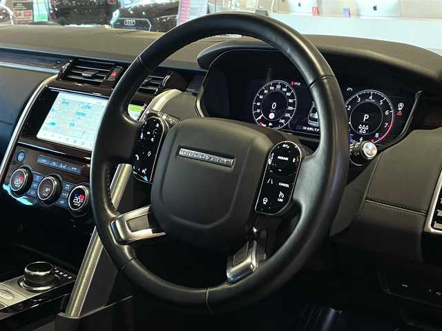 ランドローバー ランドローバー ディスカバリー HSE 道央・札幌 2019(令1)年 3.2万km 黒Ｍ サントリーニブラック/固定式パノラミックルーフ/ブラックルーフレール/ウィンドスクリーンヒーター/2座式3列目シート/ステアリングヒーター/地上波デジタルTV/ドライバーアシストパック/　・ACC/　・ブラインドスポットアシスト/　・ハイスピードエマージェンシーブレーキ/4ゾーンエアコン/MERIDIANサウンド/パワーテールゲート/360°カメラ