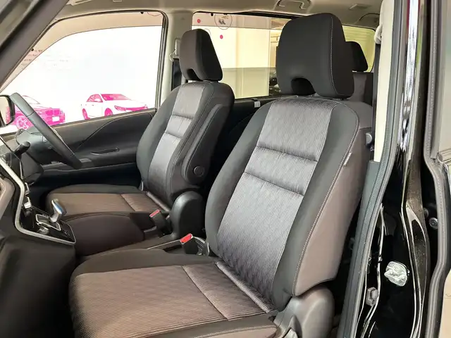 日産 セレナ e－パワー ハイウェイスター V 埼玉県 2022(令4)年 4.8万km ダイヤモンドブラック エマージェンシーブレーキ /プロパイロット /純正10インチメモリナビ/　　CD/DVD/BT/フルセグ /アラウンドビューモニター /両側パワースライドドア  /LEDオートライト /純正15インチアルホイール /ブラインドスポットモニター/インテリジェントミラー/ステアリングスイッチ/純正ETC