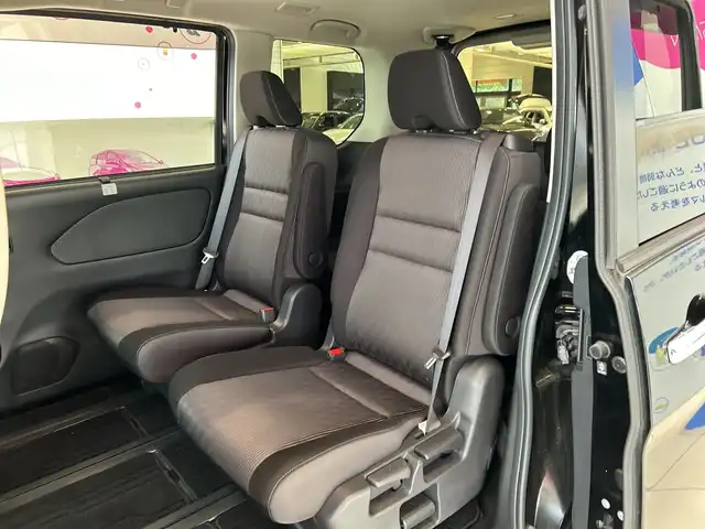 日産 セレナ e－パワー ハイウェイスター V 埼玉県 2022(令4)年 4.8万km ダイヤモンドブラック エマージェンシーブレーキ /プロパイロット /純正10インチメモリナビ/　　CD/DVD/BT/フルセグ /アラウンドビューモニター /両側パワースライドドア  /LEDオートライト /純正15インチアルホイール /ブラインドスポットモニター/インテリジェントミラー/ステアリングスイッチ/純正ETC