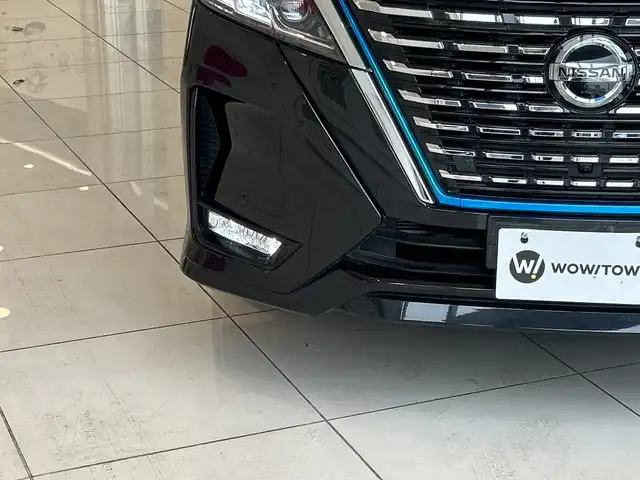 日産 セレナ e－パワー ハイウェイスター V 埼玉県 2022(令4)年 4.8万km ダイヤモンドブラック エマージェンシーブレーキ /プロパイロット /純正10インチメモリナビ/　　CD/DVD/BT/フルセグ /アラウンドビューモニター /両側パワースライドドア  /LEDオートライト /純正15インチアルホイール /ブラインドスポットモニター/インテリジェントミラー/ステアリングスイッチ/純正ETC