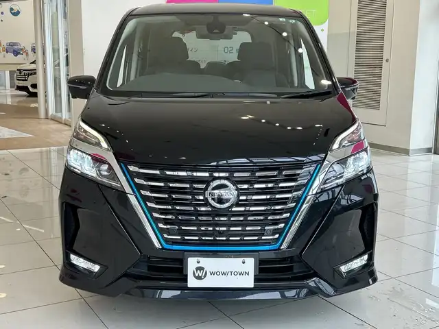 日産 セレナ e－パワー ハイウェイスター V 埼玉県 2022(令4)年 4.8万km ダイヤモンドブラック エマージェンシーブレーキ /プロパイロット /純正10インチメモリナビ/　　CD/DVD/BT/フルセグ /アラウンドビューモニター /両側パワースライドドア  /LEDオートライト /純正15インチアルホイール /ブラインドスポットモニター/インテリジェントミラー/ステアリングスイッチ/純正ETC