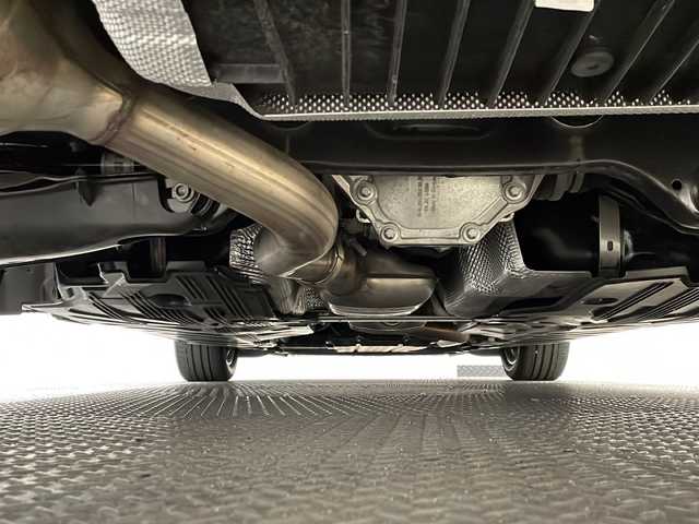 メルセデス・ベンツ Ｃ２００ 4マチックアバンギャルド 新潟県 2018(平30)年 1.4万km 白 メモリー付パワーシート（前席）/レーダーセーフティパッケージ/・アクティブブレーキアシスト/・アクティブブラインドスポットアシスト/・ディスタンスパイロットディストロニック/エントリーパッケージ/・17インチ５ツインスポーツアルミホイール/・シートヒーター/・プライバシーガラス（後席左右）/クルーズコントロール＆可変スピードリミッター/ECOスタートストップ機能/クライメートコントロール/ESP/４WD/アイドリングストップ/プッシュスタート/パワーバックドア/ETC2.0