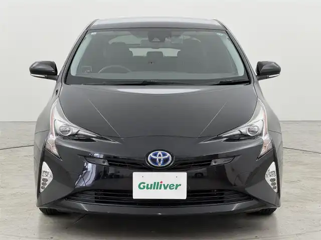 トヨタ プリウス A 福岡県 2018(平30)年 4.5万km アティチュードブラックマイカ アルパインＢＩＧ　Ｘナビ／フルセグＴＶ　/バックカメラ　/ＥＴＣ　/ドラレコ　/レーダー探知機　/トヨタセーフティセンス　/アクセル踏み間違い防止　/パーキングアシスト　/ＨＵＤ　/純正１５インチＡＷ　/ＬＥＤライト