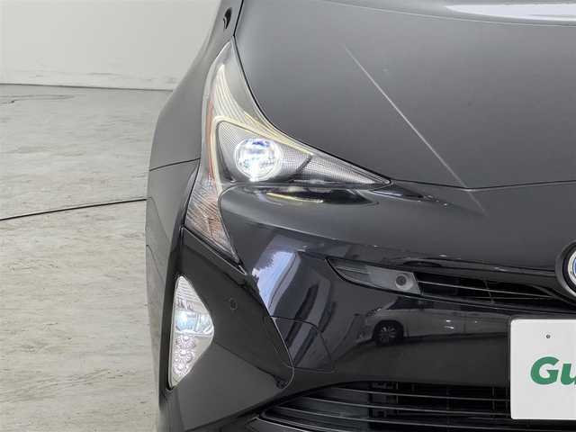 トヨタ プリウス A 福岡県 2018(平30)年 4.5万km アティチュードブラックマイカ アルパイン９型ナビ／フルセグＴＶ　/バックカメラ　/レーダー探知機　/前方ドラレコ　/ビルトインＥＴＣ　/トヨタセーフティセンス　/アクセル踏み間違い防止　/ＢＳＭ　/パーキングアシスト　/ＨＵＤ　/純正１５インチＡＷ