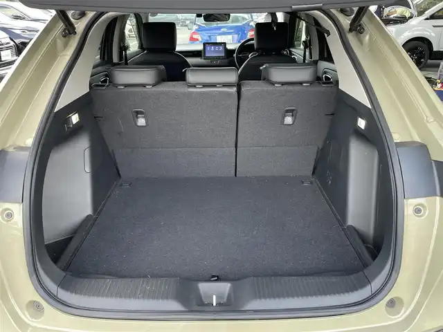 ホンダ ヴェゼル ハイブリッド e:HEV Z 東京都 2023(令5)年 1.2万km サンドカーキパール 純正ナビ/フルセグTV/CD/DVD/Bluetooth/バックカメラ/ホンダセンシング/パワーバックドア/前席シートヒーター/ステアリングヒーター/レーダークルーズコントロール/前後ドライブレコーダー/ETC/ブレーキホールド/スマートキー/フォグライト/純正フロアマット