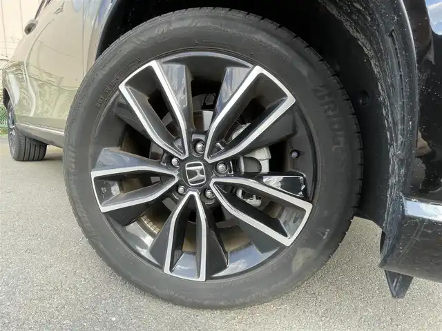 ホンダ ヴェゼル ハイブリッド e:HEV Z 東京都 2023(令5)年 1.2万km サンドカーキパール 純正ナビ/フルセグTV/CD/DVD/Bluetooth/バックカメラ/ホンダセンシング/パワーバックドア/前席シートヒーター/ステアリングヒーター/レーダークルーズコントロール/前後ドライブレコーダー/ETC/ブレーキホールド/スマートキー/フォグライト/純正フロアマット