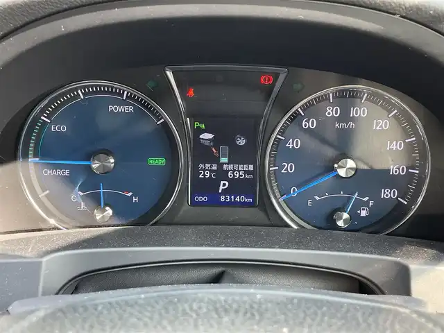 トヨタ クラウン ハイブリッド ロイヤルサルーン 宮崎県 2013(平25)年 8.4万km プレシャスシルバー 純正8型ナビ/フルセグTV/バックモニター/ビルトインETC/ドライブレコーダー/アドバンストパッケージ/・レーダークルーズコントロール/・ インテリジェントクリアランスソナー/・ バックソナー/・ 衝突被害軽減ブレーキ/HIDヘッドランプ/オートライト/LEDフロントフォグランプ/革巻きステアリング/ステアリングヒーター/純正OPブラウンファブリックシート/前席パワーシート/シートヒーター/純正16インチアルミホイール/スマートキー/プッシュエンジンスタート/禁煙車