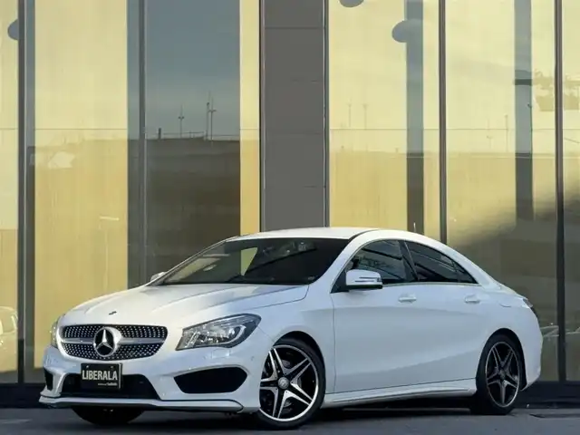 メルセデス・ベンツ ＣＬＡ２５０ 4MATIC 石川県 2014(平26)年 2.2万km 白 純正ナビ/フルセグTV/バックカメラ/クリアランスソナー/ドライブレコーダー/ハーフレザーシート/パワーシート/シートヒーター/オートライト/ディスチャージヘッドライト/アイドリングストップ/パドルシフト